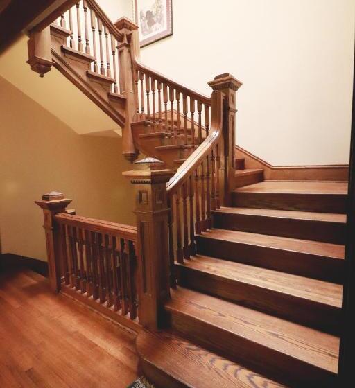 مبيت وإفطار Inn At 835 Boutique