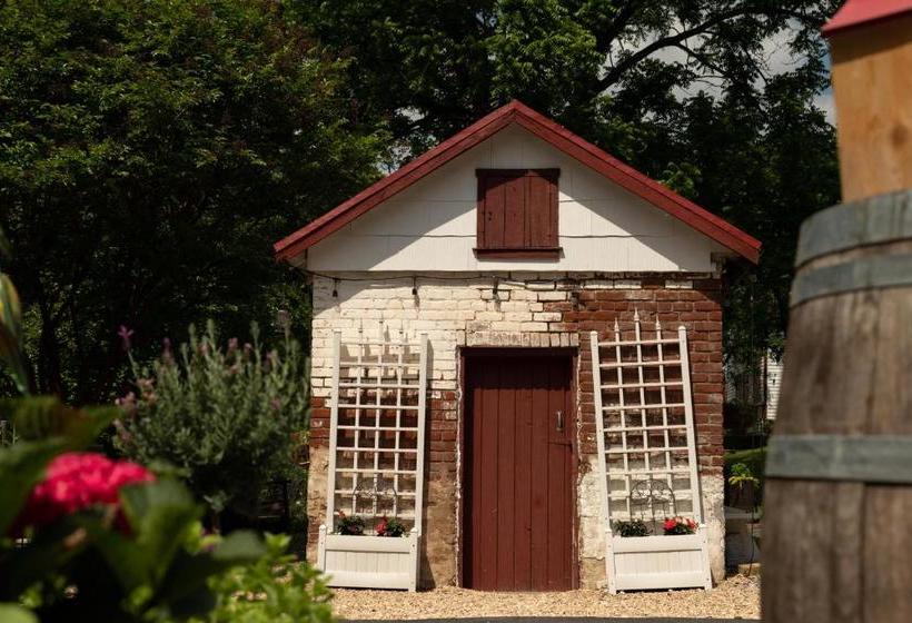 민박 South Court Inn