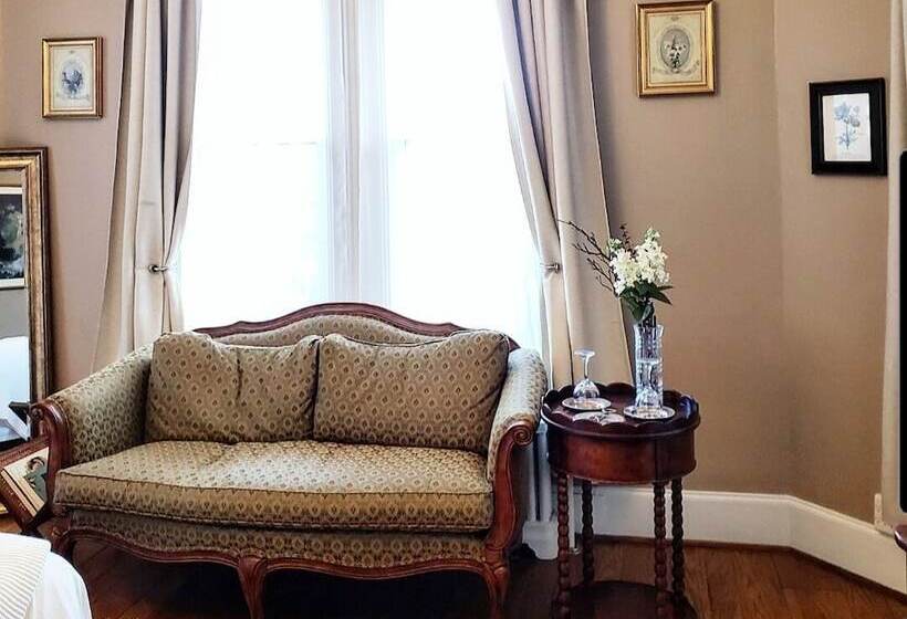 민박 South Court Inn