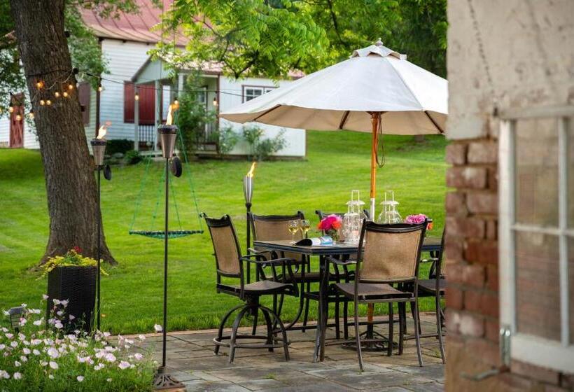 민박 South Court Inn