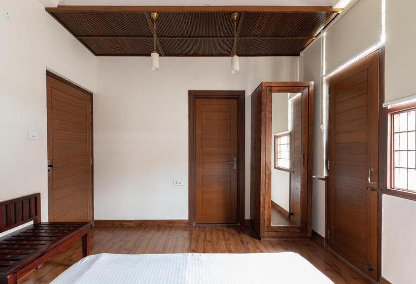 Bhola Bhawan Bed And Breakfast