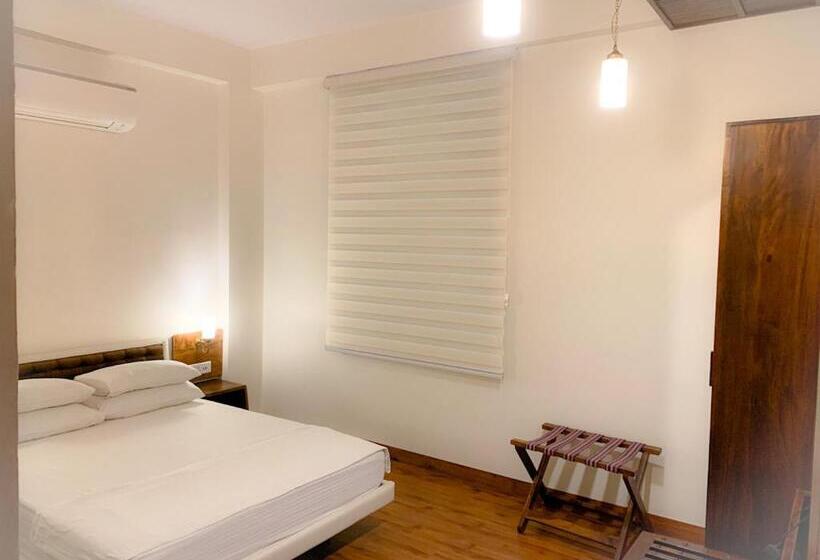 Bhola Bhawan Bed And Breakfast