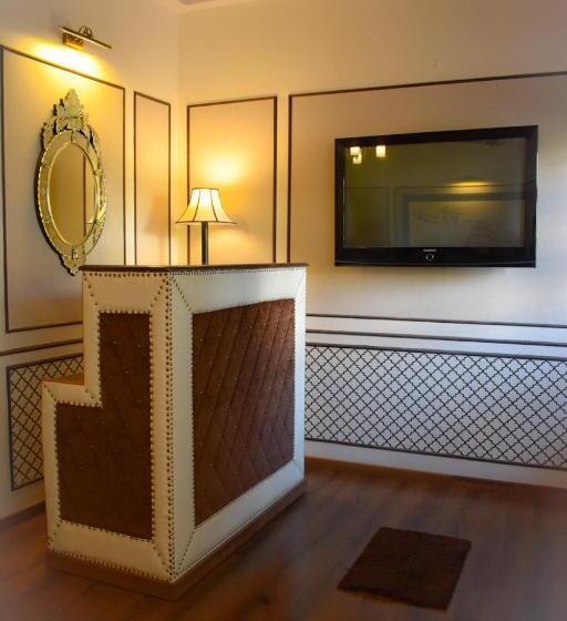 Bhola Bhawan Bed And Breakfast