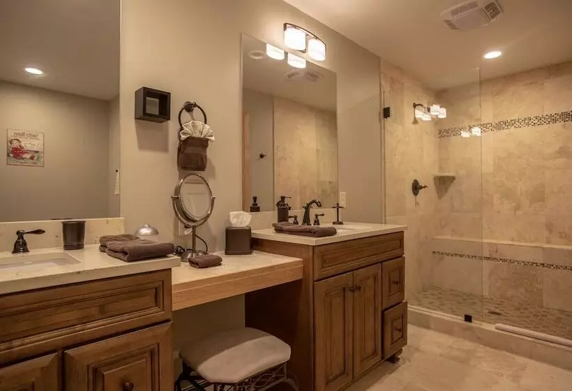 Dreamcatcher Bed And Breakfast