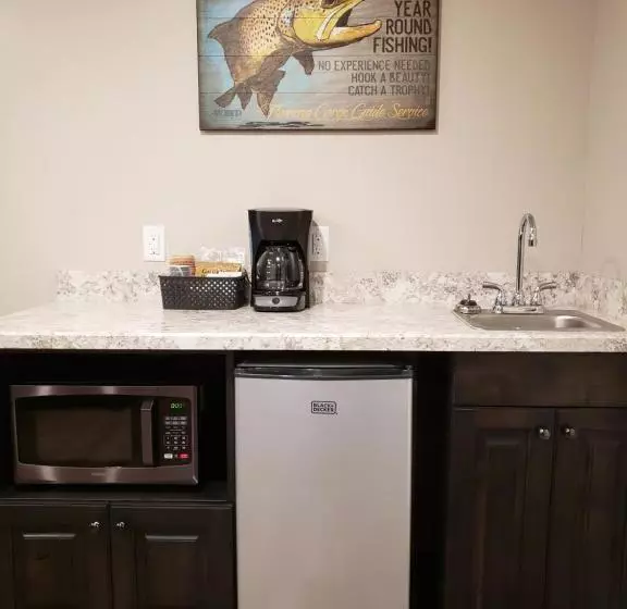 Flaming Gorge Resort