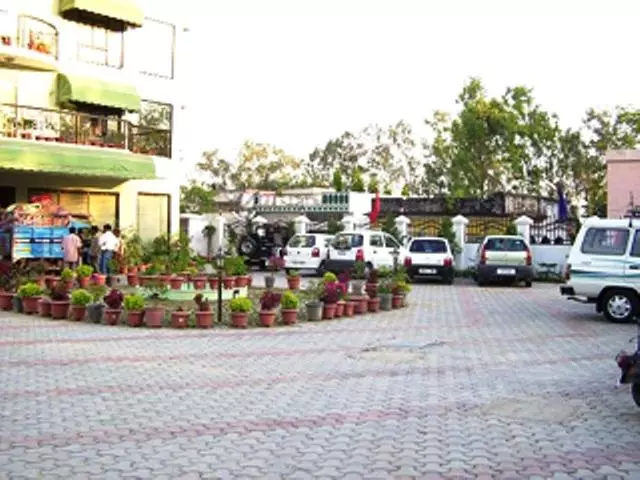 Hotel Amrit Regency