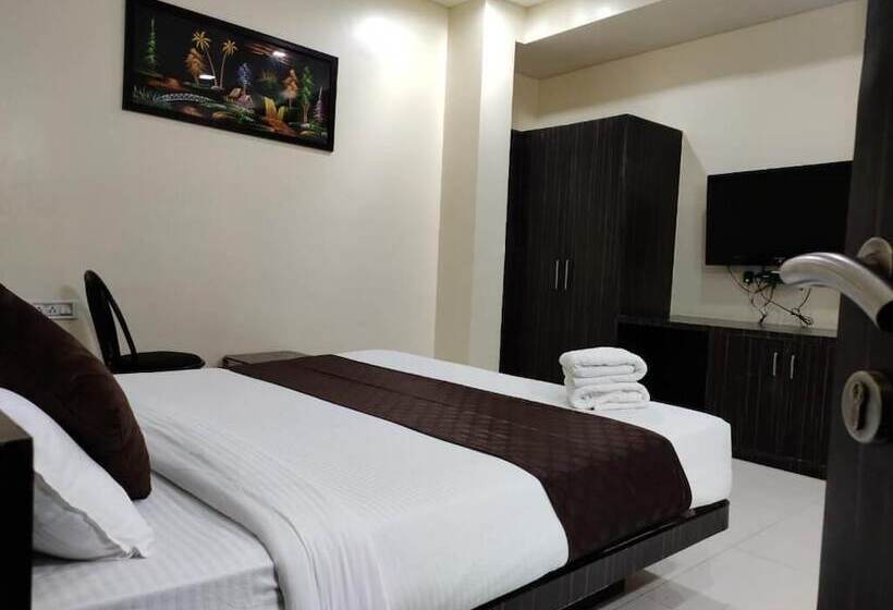 هتل Avon International