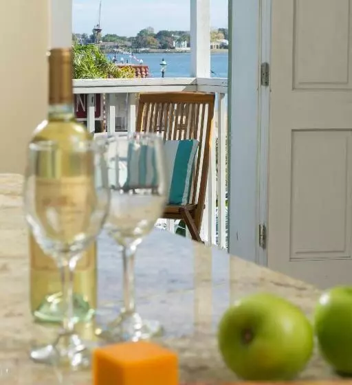 ホテル Bella Bay Inn