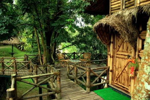 בית מלון כפרי Green Gates