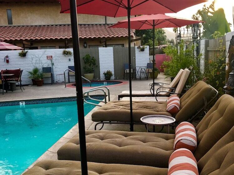 فندق The Village Palm Desert