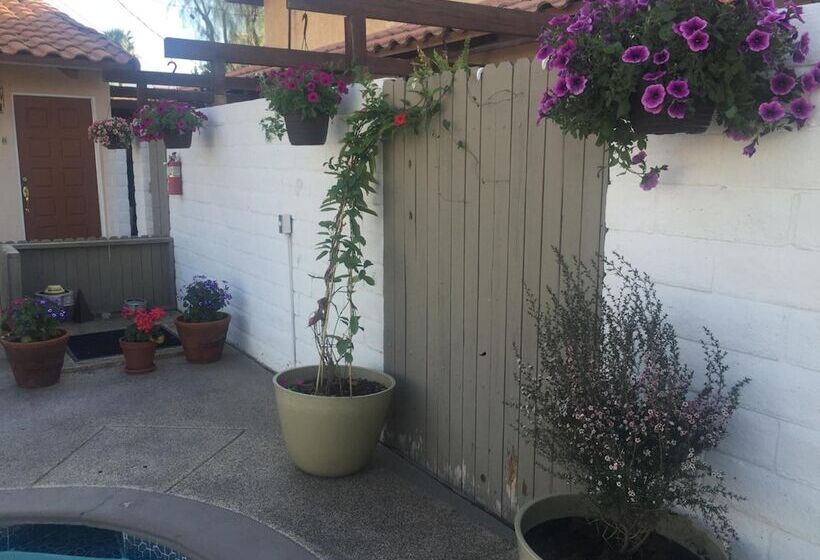 فندق The Village Palm Desert