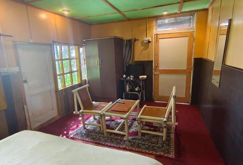 Mcleodganj Bed & Breakfast