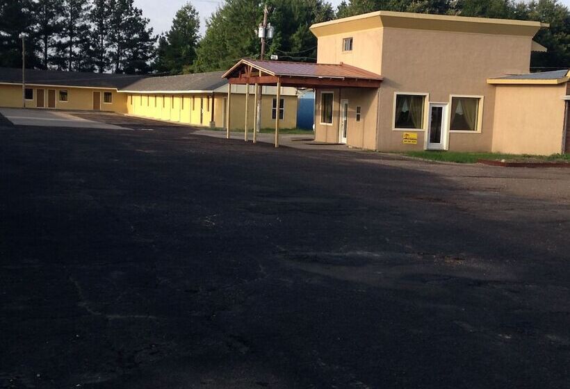 Мотель Pleasure Point Inn & Suites