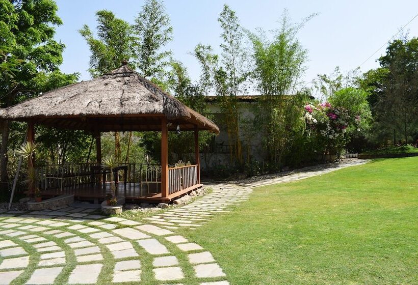 리조트 Kumbhalgarh Forest Retreat