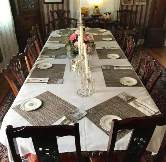 Rose Manor Bed & Breakfast