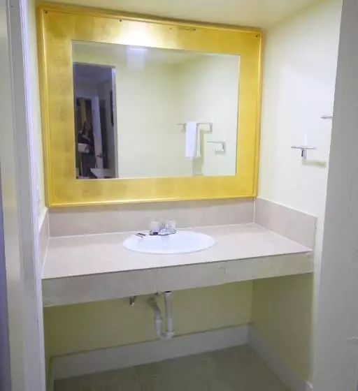 Sinbad Motel