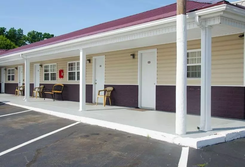 Turnpike Motel