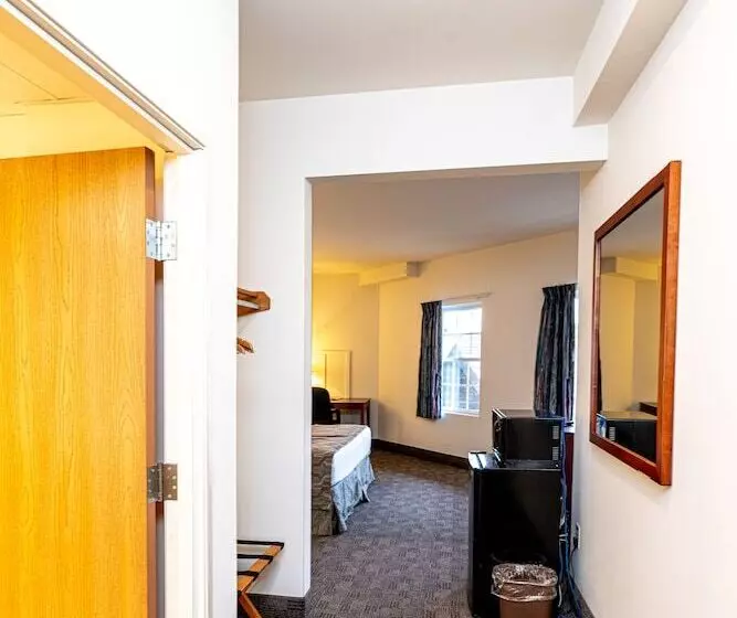 Anchorage Motel Inc