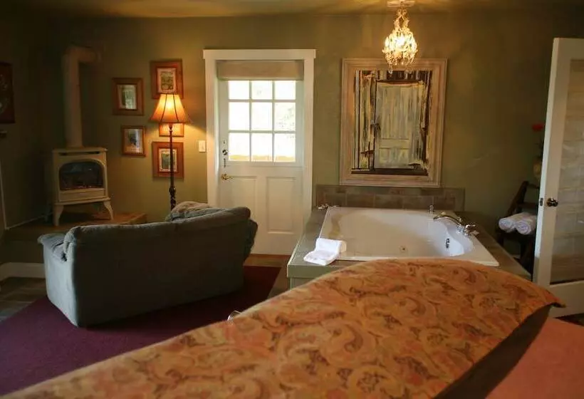 Aamiaismajoitus (B&B) Country Cottage Of Langley