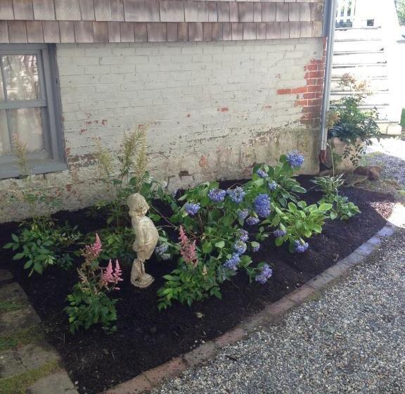 민박 Lantana House