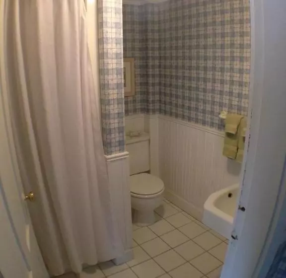 Aamiaismajoitus (B&B) Lantana House