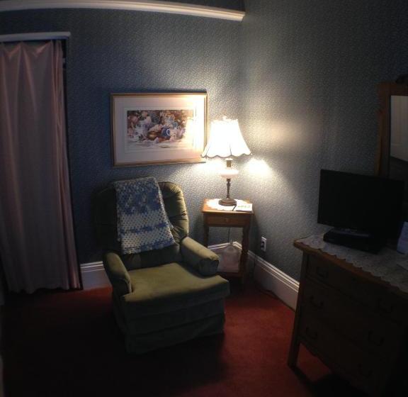 민박 Lantana House