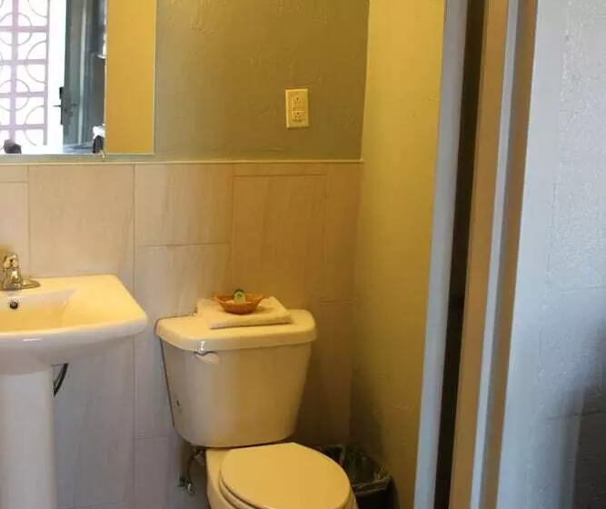 Century 21 Motel