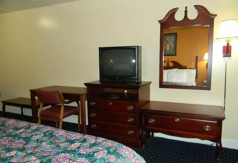 Fairfax Motel