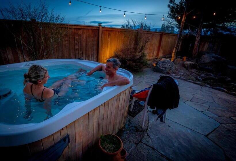 Szálloda Left Coast Lodge