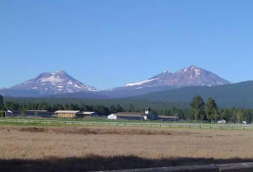 Hotelli Left Coast Lodge
