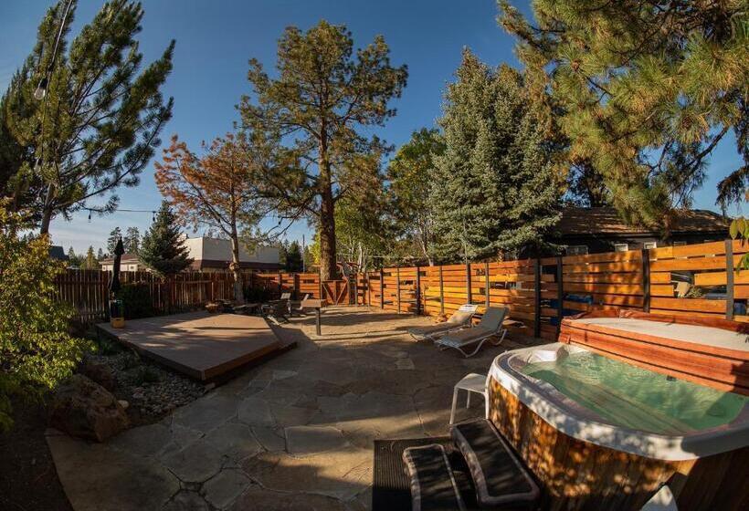 Szálloda Left Coast Lodge