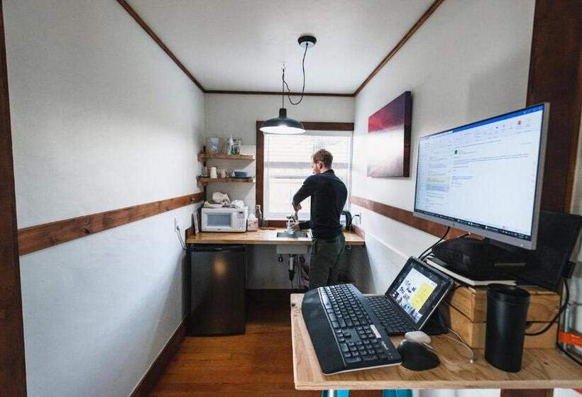 Szálloda Left Coast Lodge