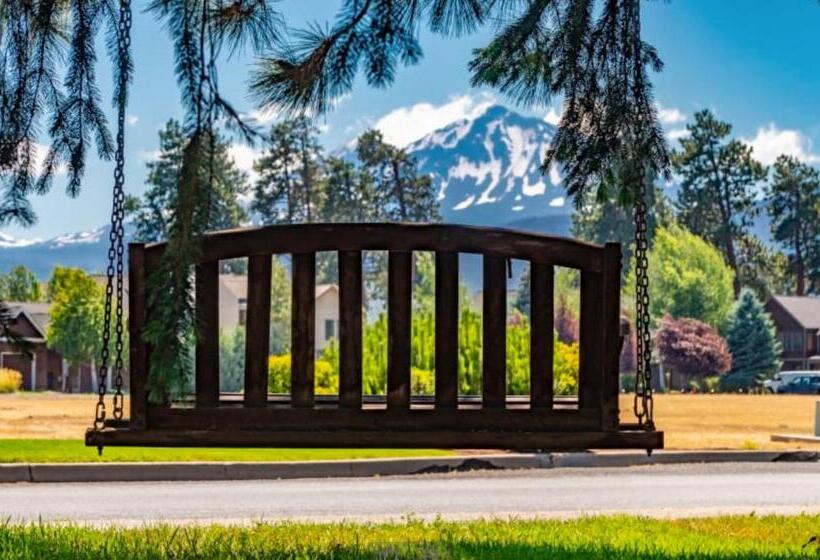 Szálloda Left Coast Lodge