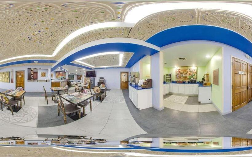 Hotelli One Life Studio And Suites