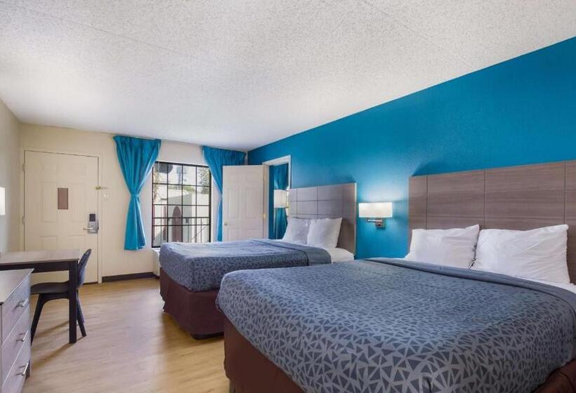 Hotelli One Life Studio And Suites