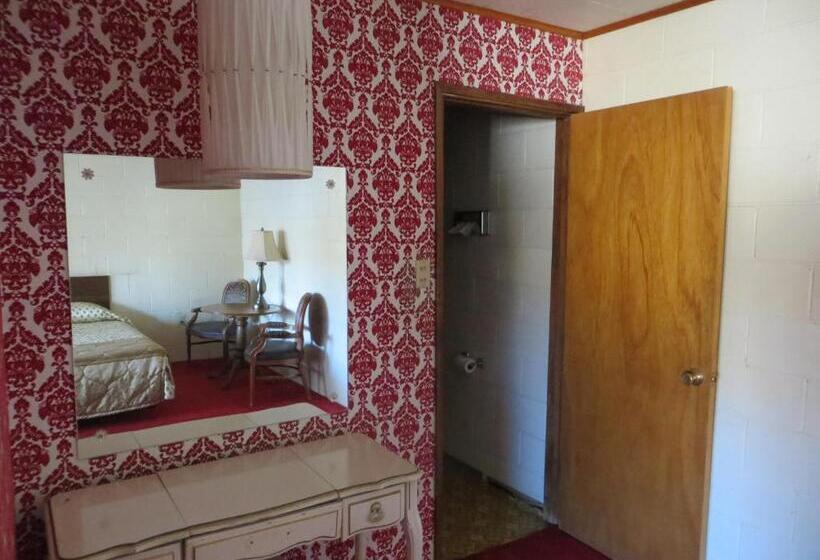 汽车旅馆  Alamo Inn