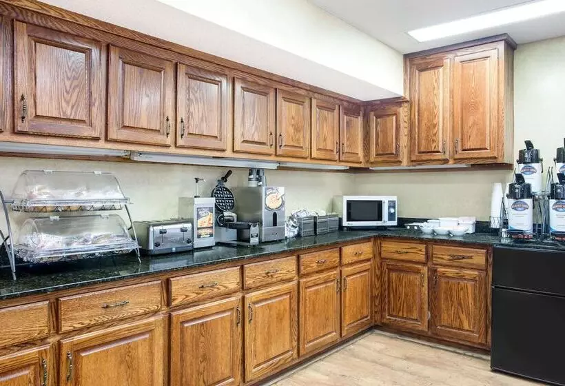 Motelli Baymont By Wyndham Thomasville