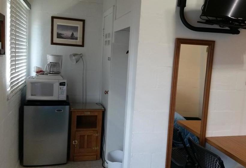 汽车旅馆  Big Meadow Lodge