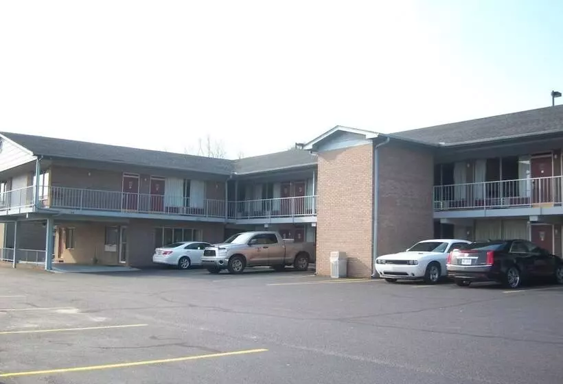 モーテル Budgetel Inn & Suites