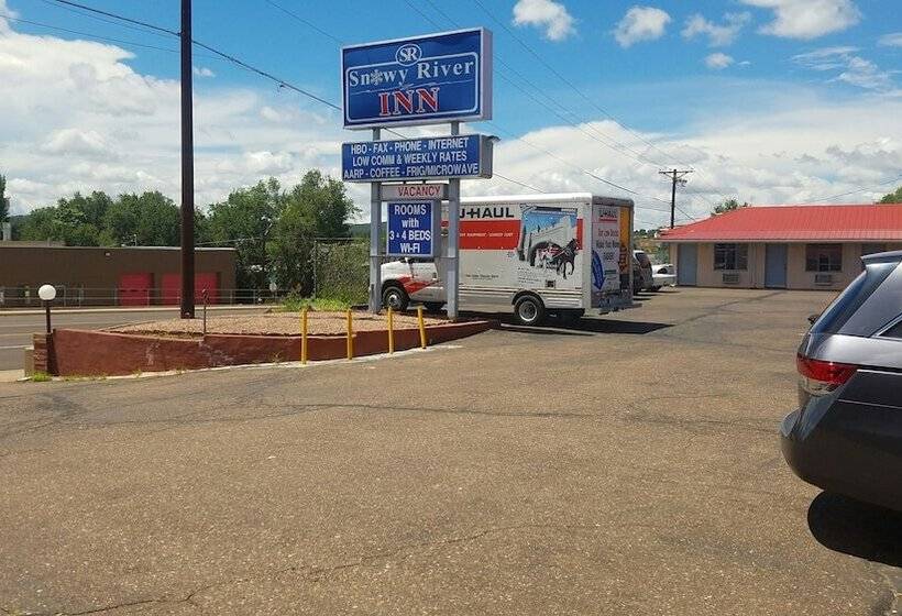 Motel Snowy River Inn