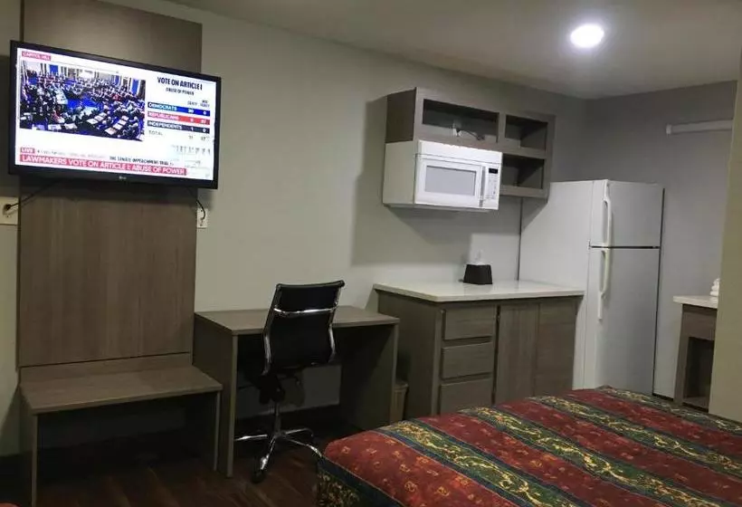モーテル Travel Inn & Suites