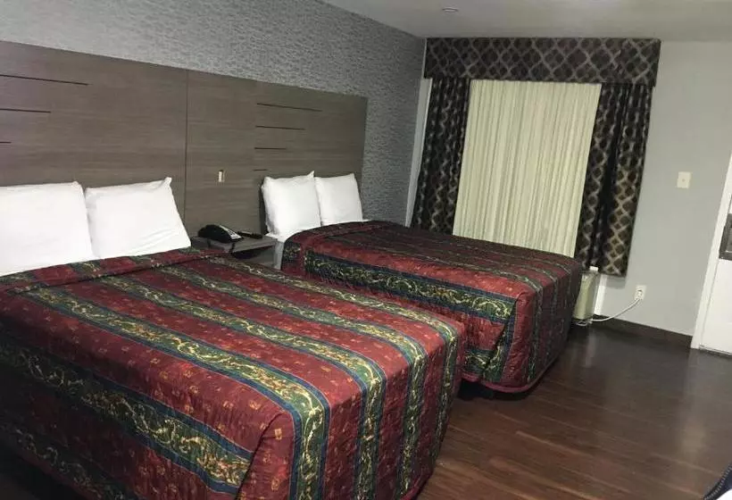 モーテル Travel Inn & Suites