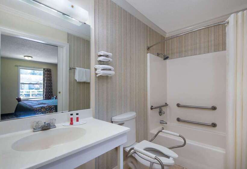 モーテル Travelodge By Wyndham Orangeburg