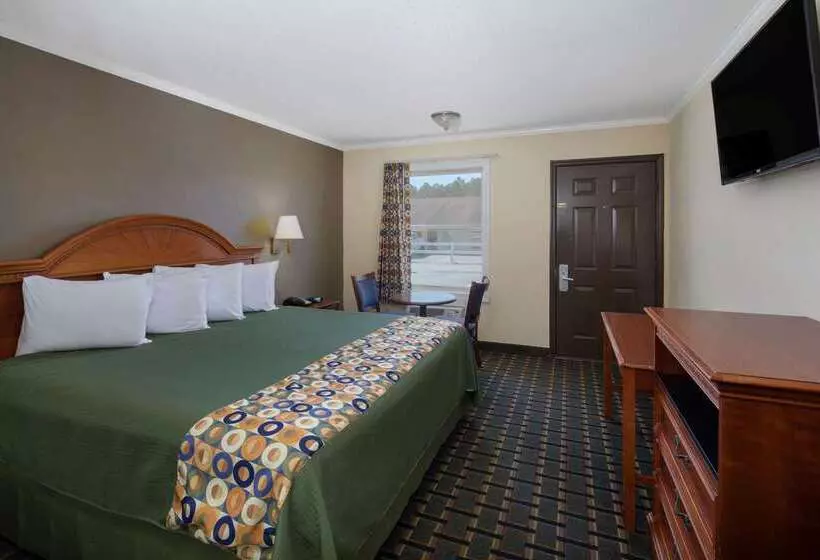モーテル Travelodge By Wyndham Orangeburg