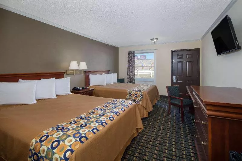 モーテル Travelodge By Wyndham Orangeburg