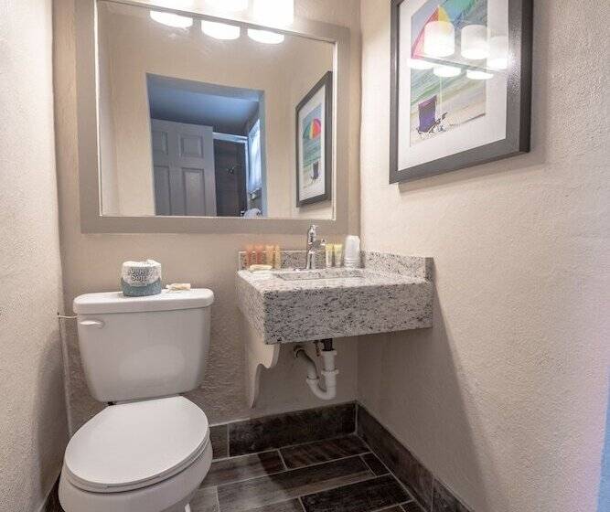 مُتل Sun Outdoors Marathon