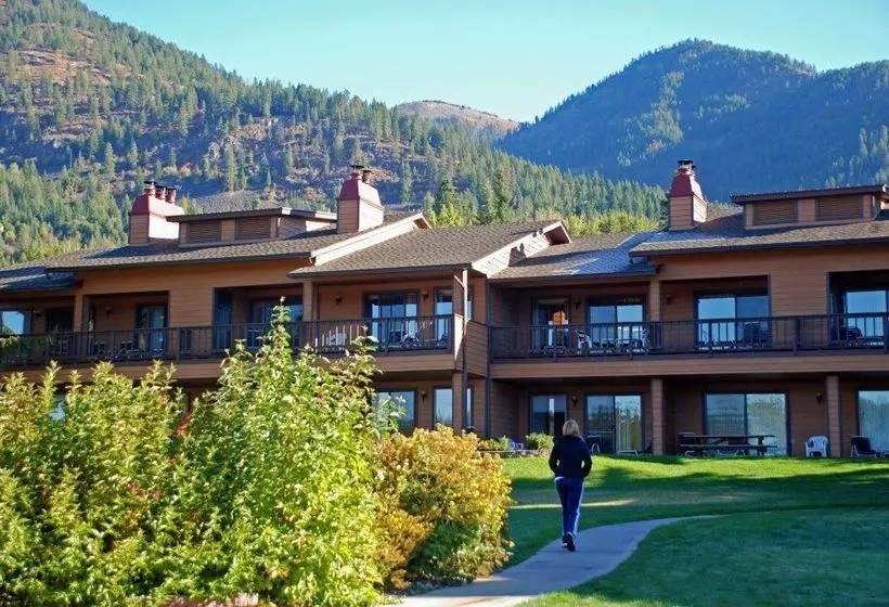 Pend Oreille Shores Resort