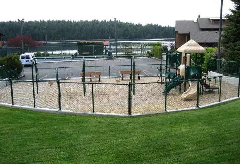 Pend Oreille Shores Resort
