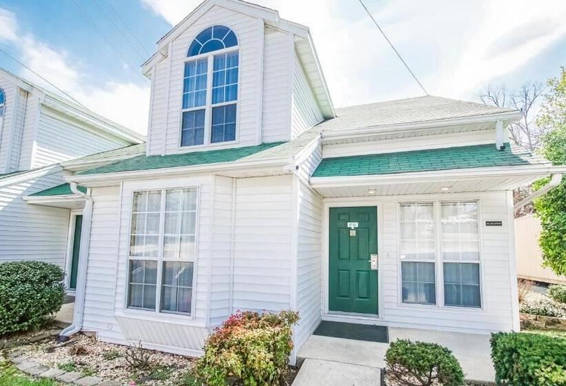 Lomakeskus The Townhouses