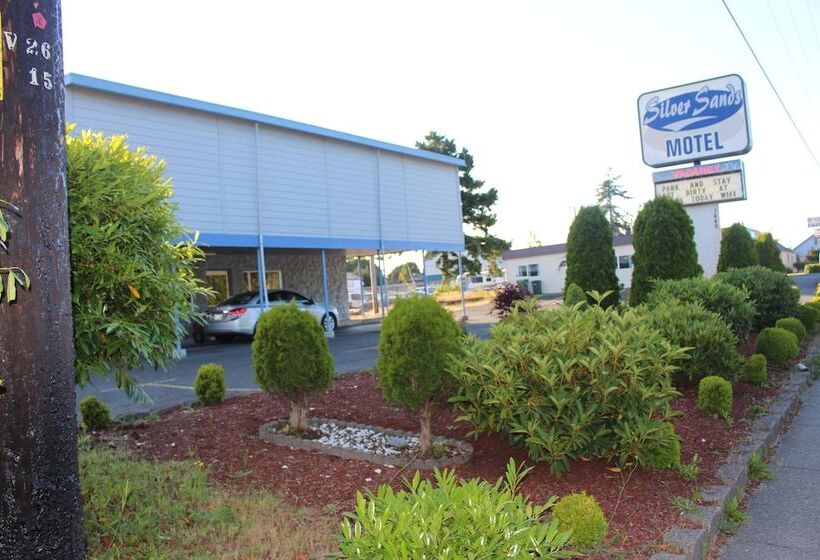 Silver Sands Motel